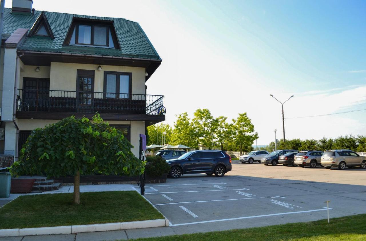Knyazha Hora Hotel Kaniv Exterior foto