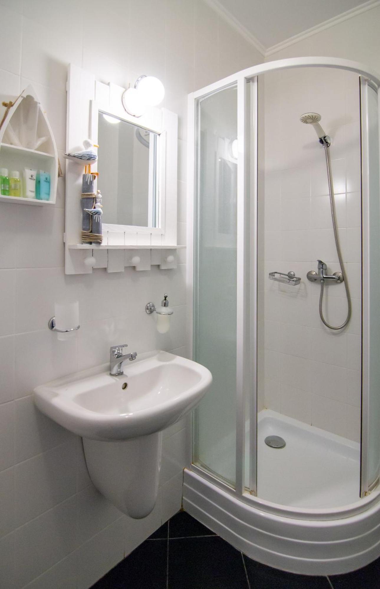 Knyazha Hora Hotel Kaniv Quarto foto